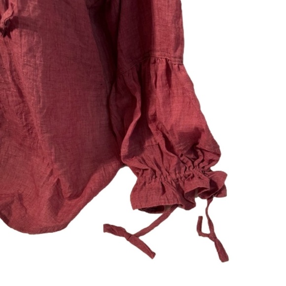 P.S. Love Smocked Cuff Poet Shirt.
NEW. Size Small. Rust/Burgundy Color - Picture 3 of 9